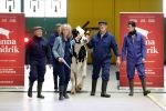 Enschede 26 februari 2019
Presentatie cast van Hanna van Hendrik met oa Huub Stapel en Johanna ter Steege. Presentatie is op vliegveld Twente.