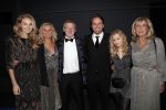 Hilversum 11 maart 2019
Uitreiking BUMA prijzen in studio 21. John Ewbank met Kelly Weekers Day Ewbank zijn zus en ouders.