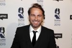 Hilversum 11 maart 2019
Uitreiking BUMA prijzen in studio 21. John Ewbank met Kelly Weekers Day Ewbank zijn zus en ouders.