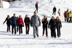 Lech 25 februari 2019
Koning Willem-Alexander, Koningin MÃ¡xima, Prinses Beatrix, Prins Constantijn, Prinses Laurentien en de prinsessen Amalia, Alexia en Ariane samen met Eloise, Leonore en Claus-Casimir tijdens de fotosessie tijdens de wintersportvakantie in Lech.