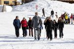 Lech 25 februari 2019
Koning Willem-Alexander, Koningin MÃ¡xima, Prinses Beatrix, Prins Constantijn, Prinses Laurentien en de prinsessen Amalia, Alexia en Ariane samen met Eloise, Leonore en Claus-Casimir tijdens de fotosessie tijdens de wintersportvakantie in Lech.