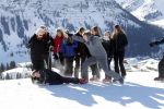 Lech 25 februari 2019
Koning Willem-Alexander, Koningin MÃ¡xima, Prinses Beatrix, Prins Constantijn, Prinses Laurentien en de prinsessen Amalia, Alexia en Ariane samen met Eloise, Leonore en Claus-Casimir tijdens de fotosessie tijdens de wintersportvakantie in Lech.