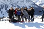 Lech 25 februari 2019
Koning Willem-Alexander, Koningin MÃ¡xima, Prinses Beatrix, Prins Constantijn, Prinses Laurentien en de prinsessen Amalia, Alexia en Ariane samen met Eloise, Leonore en Claus-Casimir tijdens de fotosessie tijdens de wintersportvakantie in Lech.