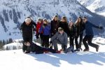 Lech 25 februari 2019
Koning Willem-Alexander, Koningin MÃ¡xima, Prinses Beatrix, Prins Constantijn, Prinses Laurentien en de prinsessen Amalia, Alexia en Ariane samen met Eloise, Leonore en Claus-Casimir tijdens de fotosessie tijdens de wintersportvakantie in Lech.