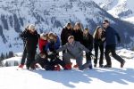 Lech 25 februari 2019
Koning Willem-Alexander, Koningin MÃ¡xima, Prinses Beatrix, Prins Constantijn, Prinses Laurentien en de prinsessen Amalia, Alexia en Ariane samen met Eloise, Leonore en Claus-Casimir tijdens de fotosessie tijdens de wintersportvakantie in Lech.