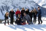Lech 25 februari 2019
Koning Willem-Alexander, Koningin MÃ¡xima, Prinses Beatrix, Prins Constantijn, Prinses Laurentien en de prinsessen Amalia, Alexia en Ariane samen met Eloise, Leonore en Claus-Casimir tijdens de fotosessie tijdens de wintersportvakantie in Lech.