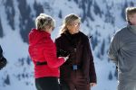Lech 25 februari 2019
Koning Willem-Alexander, Koningin MÃ¡xima, Prinses Beatrix, Prins Constantijn, Prinses Laurentien en de prinsessen Amalia, Alexia en Ariane samen met Eloise, Leonore en Claus-Casimir tijdens de fotosessie tijdens de wintersportvakantie in Lech.