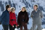 Lech 25 februari 2019
Koning Willem-Alexander, Koningin MÃ¡xima, Prinses Beatrix, Prins Constantijn, Prinses Laurentien en de prinsessen Amalia, Alexia en Ariane samen met Eloise, Leonore en Claus-Casimir tijdens de fotosessie tijdens de wintersportvakantie in Lech.
