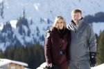 Lech 25 februari 2019
Koning Willem-Alexander, Koningin MÃ¡xima, Prinses Beatrix, Prins Constantijn, Prinses Laurentien en de prinsessen Amalia, Alexia en Ariane samen met Eloise, Leonore en Claus-Casimir tijdens de fotosessie tijdens de wintersportvakantie in Lech.