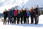 Lech 25 februari 2019
Koning Willem-Alexander, Koningin MÃ¡xima, Prinses Beatrix, Prins Constantijn, Prinses Laurentien en de prinsessen Amalia, Alexia en Ariane samen met Eloise, Leonore en Claus-Casimir tijdens de fotosessie tijdens de wintersportvakantie in Lech.