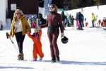 Oberlech 25 februari 2019
Lieke v Lexmond op skivakantie met haar man Bas v Veggel en hun zoontje Vik.
Ook de moeder van Bas en haar partner zijn erbij.