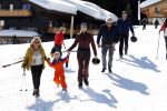 Oberlech 25 februari 2019
Lieke v Lexmond op skivakantie met haar man Bas v Veggel en hun zoontje Vik.
Ook de moeder van Bas en haar partner zijn erbij.