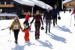 Oberlech 25 februari 2019
Lieke v Lexmond op skivakantie met haar man Bas v Veggel en hun zoontje Vik.
Ook de moeder van Bas en haar partner zijn erbij.