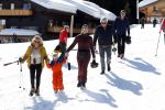 Oberlech 25 februari 2019
Lieke v Lexmond op skivakantie met haar man Bas v Veggel en hun zoontje Vik.
Ook de moeder van Bas en haar partner zijn erbij.