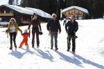 Oberlech 25 februari 2019
Lieke v Lexmond op skivakantie met haar man Bas v Veggel en hun zoontje Vik.
Ook de moeder van Bas en haar partner zijn erbij.