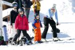 Oberlech 25 februari 2019
Lieke v Lexmond op skivakantie met haar man Bas v Veggel en hun zoontje Vik.
Ook de moeder van Bas en haar partner zijn erbij.