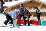 Oberlech 25 februari 2019
Lieke v Lexmond op skivakantie met haar man Bas v Veggel en hun zoontje Vik.
Ook de moeder van Bas en haar partner zijn erbij.