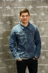 Amsterdam 4 februari 2019
Max Verstappen bij de presentatie van de G-Star RAW Max Verstappen lijn in de G-star winkel op de pc Hooftstraat. Max gaat met fans op de foto.