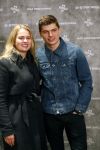 Amsterdam 4 februari 2019
Max Verstappen bij de presentatie van de G-Star RAW Max Verstappen lijn in de G-star winkel op de pc Hooftstraat. Max gaat met fans op de foto.