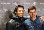Amsterdam 4 februari 2019
Max Verstappen bij de presentatie van de G-Star RAW Max Verstappen lijn in de G-star winkel op de pc Hooftstraat. Max gaat met fans op de foto.