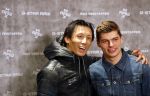 Amsterdam 4 februari 2019
Max Verstappen bij de presentatie van de G-Star RAW Max Verstappen lijn in de G-star winkel op de pc Hooftstraat. Max gaat met fans op de foto.