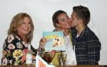 Berkel en Rodenrijs, 12 Maart 2019
Uitreiking boek  Dunya van Monique Hazes    Monique Westenberg