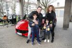 Amsterdam 2 maart 2019
Najib Amhali en zijn vrouw Miama vieren de 4e verjaardag van hun zoon Novell . Ook zoon Noah is aanwezig in Candy Castle. Ze arriveren in een rode ferrari.