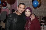 Amsterdam 2 maart 2019
Najib Amhali en zijn vrouw Miama vieren de 4e verjaardag van hun zoon Novell . Ook zoon Noah is aanwezig in Candy Castle. Najib met zijn moeder.