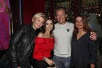 Amsterdam 14 februari 2019
Feestje voor de kluivert dog rescue foundation in het toppers cafe. Dierenarts van SBS6 Piet Hellemans met vrouw Rosanna Kluivert en Anopuk Smulders.
