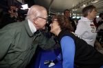 Heerenveen 17 maart 2019
De hollandse 100 voor de stichting lymphe&Co in Thialf.
Aanwezig oa Prins Bernhard jr Prinses Annette Prins Pieter Christiaan Mr Pieter v Vollenhoven Prinses Margriet Rosanna Kluivert Monique des Bouvrie en Tim Douwsma.