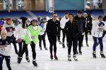 Heerenveen 17 maart 2019
De hollandse 100 voor de stichting lymphe&Co in Thialf.
Aanwezig oa Prins Bernhard jr Prinses Annette Prins Pieter Christiaan Mr Pieter v Vollenhoven Prinses Margriet Rosanna Kluivert Monique des Bouvrie en Tim Douwsma.