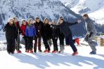 Lech 25 februari 2019
Koning Willem-Alexander, Koningin MÃ¡xima, Prinses Beatrix, Prins Constantijn, Prinses Laurentien en de prinsessen Amalia, Alexia en Ariane samen met Eloise, Leonore en Claus-Casimir tijdens de fotosessie tijdens de wintersportvakantie in Lech.