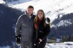 Lech 25 februari 2019
Koning Willem-Alexander, Koningin MÃ¡xima, Prinses Beatrix, Prins Constantijn, Prinses Laurentien en de prinsessen Amalia, Alexia en Ariane samen met Eloise, Leonore en Claus-Casimir tijdens de fotosessie tijdens de wintersportvakantie in Lech.