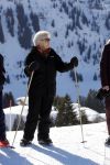 Lech 25 februari 2019
Koning Willem-Alexander, Koningin MÃ¡xima, Prinses Beatrix, Prins Constantijn, Prinses Laurentien en de prinsessen Amalia, Alexia en Ariane samen met Eloise, Leonore en Claus-Casimir tijdens de fotosessie tijdens de wintersportvakantie in Lech.