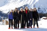 Lech 25 februari 2019
Koning Willem-Alexander, Koningin MÃ¡xima, Prinses Beatrix, Prins Constantijn, Prinses Laurentien en de prinsessen Amalia, Alexia en Ariane samen met Eloise, Leonore en Claus-Casimir tijdens de fotosessie tijdens de wintersportvakantie in Lech.