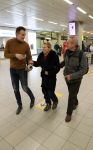 Amsterdam, 16 Februari 2019
Aankomst op Schiphol van Ria Bartling (vriendin oud-bokser Rudi Lubbers) samen met Dr. Martin Wagtmans in gesprek met Nick Dijkmaan