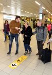 Amsterdam, 16 Februari 2019
Aankomst op Schiphol van Ria Bartling (vriendin oud-bokser Rudi Lubbers) samen met Dr. Martin Wagtmans in gesprek met Nick Dijkmaan