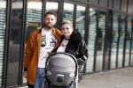 Amsterdam 28 februari 2019
Roxeanne Hazes en haar vriend Erik Zwennes achter de kinderwagen.
