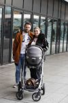 Amsterdam 28 februari 2019
Roxeanne Hazes en haar vriend Erik Zwennes achter de kinderwagen.