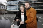 Amsterdam 28 februari 2019
Roxeanne Hazes en haar vriend Erik Zwennes achter de kinderwagen.