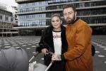 Amsterdam 28 februari 2019
Roxeanne Hazes en haar vriend Erik Zwennes achter de kinderwagen.