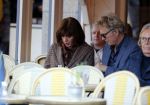 Amsterdam 27 februari 2019
Tom Egbers en zijn vrouw Janke Dekker op terras .