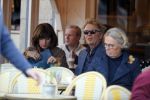 Amsterdam 27 februari 2019
Tom Egbers en zijn vrouw Janke Dekker op terras .