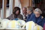Amsterdam 27 februari 2019
Tom Egbers en zijn vrouw Janke Dekker op terras .