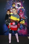 Utrecht 3 februari 2019
Premiere Lego film in de bioscoop bij de jaarbeurs. Trijntje Oosterhuis kwam met haar dochtertje