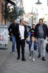 Amsterdam 14 februari 2019
Wesley Sneijder heeft een lunch gehad bij brasserie v Dam met zijn zoon Xess Xava en vrienden.