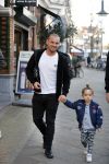 Amsterdam 14 februari 2019
Wesley Sneijder heeft een lunch gehad bij brasserie v Dam met zijn zoon Xess Xava en vrienden.