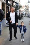 Amsterdam 14 februari 2019
Wesley Sneijder heeft een lunch gehad bij brasserie v Dam met zijn zoon Xess Xava en vrienden.
