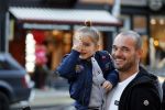 Amsterdam 14 februari 2019
Wesley Sneijder heeft een lunch gehad bij brasserie v Dam met zijn zoon Xess Xava en vrienden.
