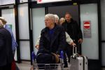 Schiphol 28 februari 2020
Aankomst Willibrord Frequin Barry Stevens Gerard Cox en Peter Faber op schiphol na de opnames van hun programma beter laat dan nooit.
Barrie Stevens